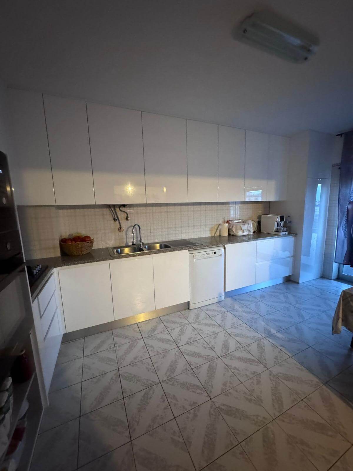 Cozinha luminosa