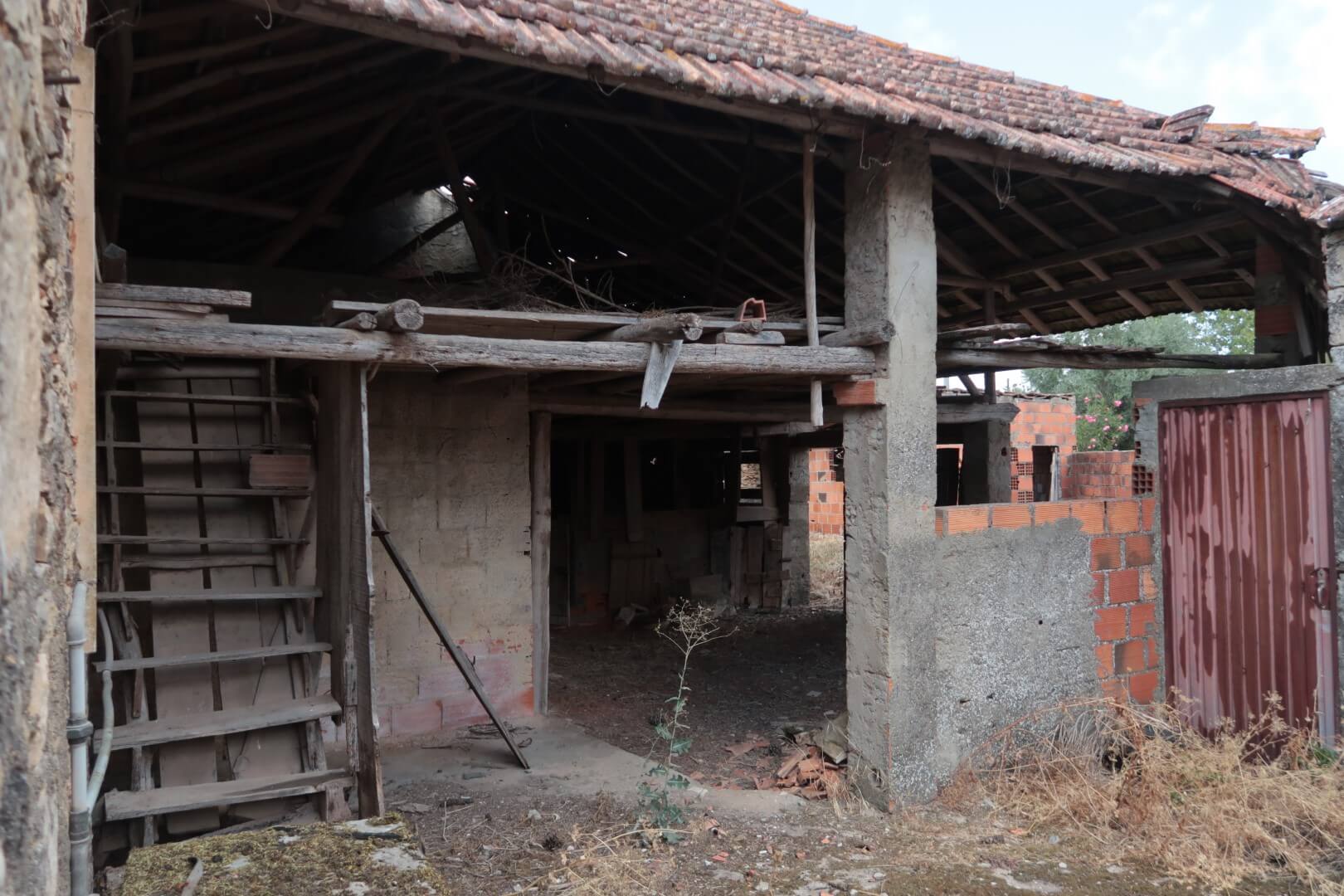 Moradia para recuperação na Maxieira - Fatima