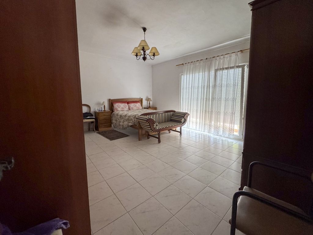 Moradia T4 em São Sebastião / Ourém interior foto 12