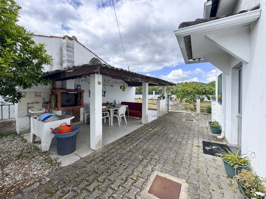 Moradia T4 em São Sebastião / Ourém exterior foto 6